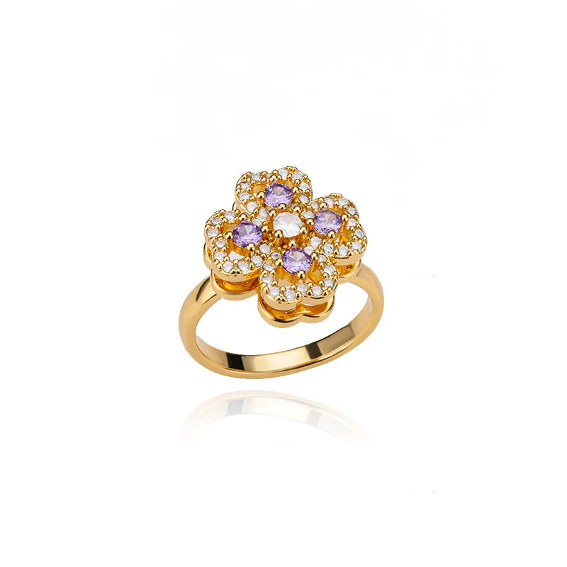 Vera Serenity Clover Spinner Ring