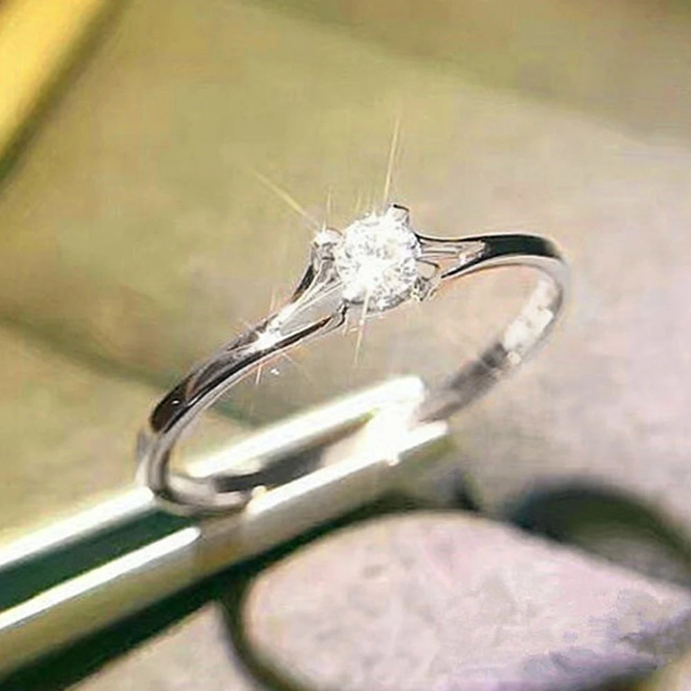 Vera Eternal Shine Ring