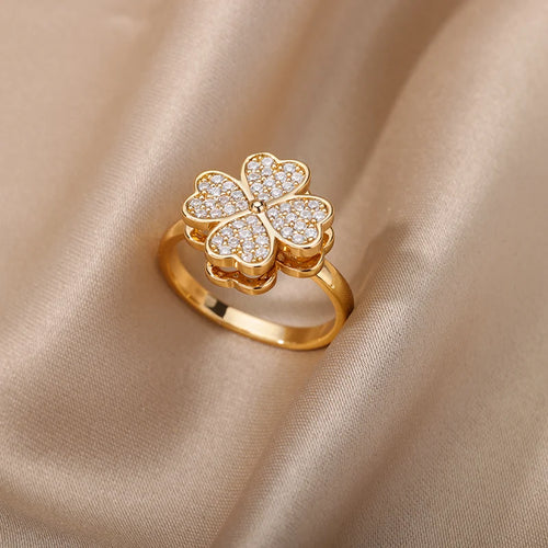 Vera Serenity Clover Spinner Ring